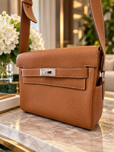 Hermes Kelly Messenger PM 18 Fauve 34 Vache Hunter Leather Palladium Hardware