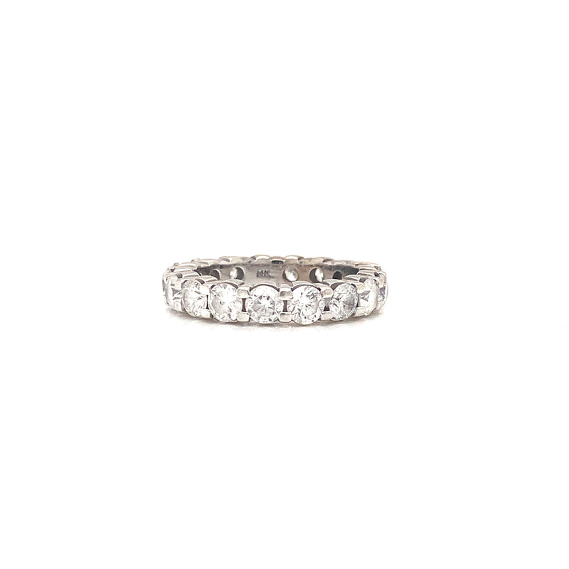 Diamond wedding band 17 diamonds in H color SI1 clarity all around in 14K White Gold